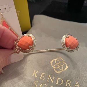 KENDRA SCOTT Coral Bracelet
